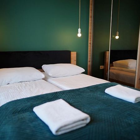 3 Rooms Apartment Podgorze Citybeat #3 Krakow Luaran gambar